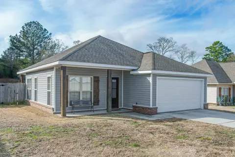 40 Trillium, Hattiesburg, MS 39402