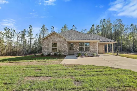 283 Anse Reed Rd, Mendenhall, MS 39114