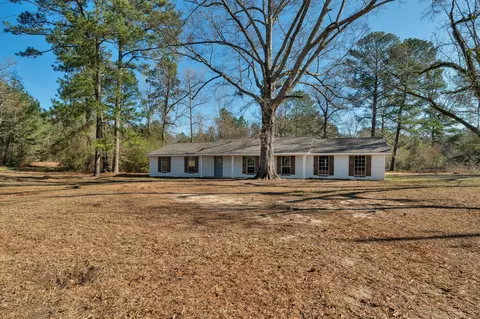 400 River, Hattiesburg, MS 39401