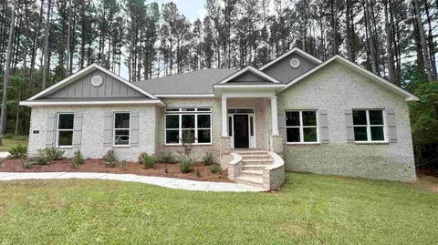12 Cavalier, Hattiesburg, MS 39402