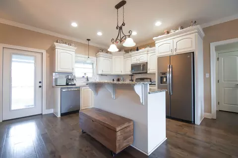 12 E Sycamore, Sumrall, MS 39482 photo 5