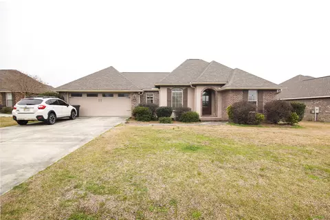 12 E Sycamore, Sumrall, MS 39482