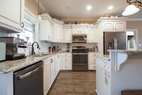 12 E Sycamore, Sumrall, MS 39482 photo 7
