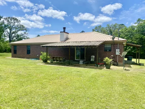 Exterior - 26 W Thompson Rd, Brooklyn, MS 39425 photo 5 of 13