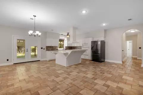 Kitchen - 23 Chestnut Ln, Sumrall, MS 39482 photo 1 of 6