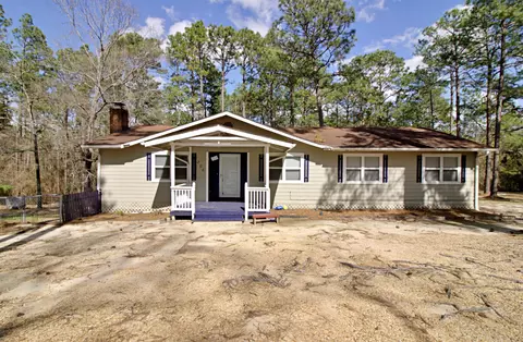 206 Leffler Rd, Hattiesburg, MS 39401