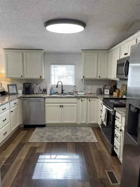 206 Stuckey, Columbia, MS 39429 photo 3