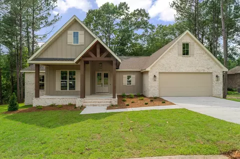 8 Rabbit Trl, Hattiesburg, MS 39402