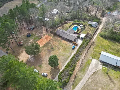 11 Giles Dr, Laurel, MS 39443 photo 34