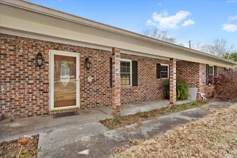 11 Giles Dr, Laurel, MS 39443 photo 6