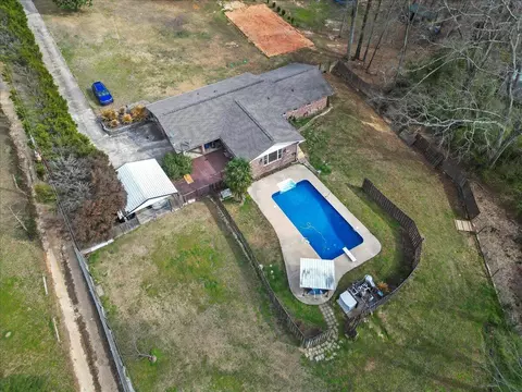 11 Giles Dr, Laurel, MS 39443 photo 4