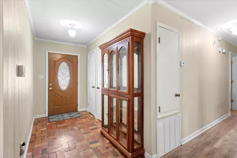 11 Giles Dr, Laurel, MS 39443 photo 7