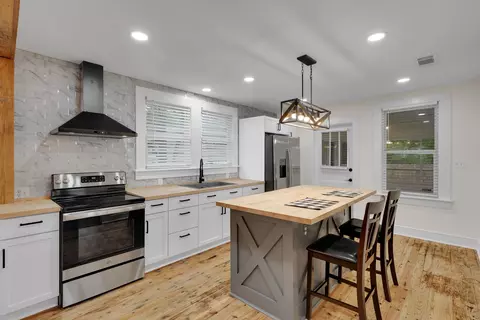 809 N N Park, Columbia, MS 39429