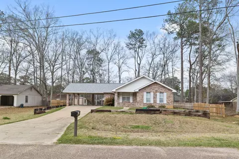414 Sam Rayburn, Hattiesburg, MS 39402