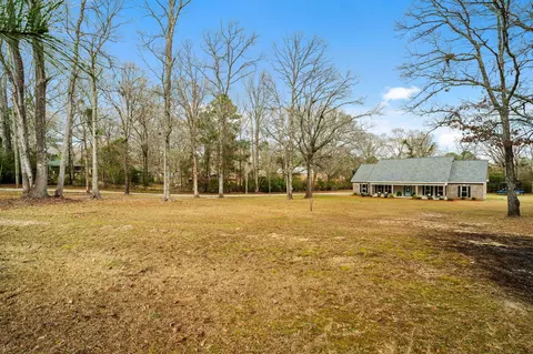 Other - 18 L Williamson Rd, Sumrall, MS 39482 photo 2 of 8