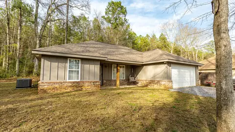104 Trailwood Cir, Petal, MS 39465