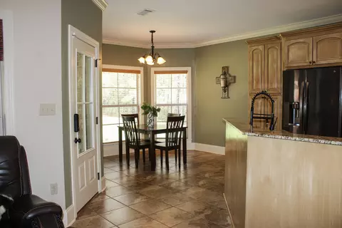 Dining - 41 Pleasant Hl, Sumrall, MS 39482 photo 1 of 1