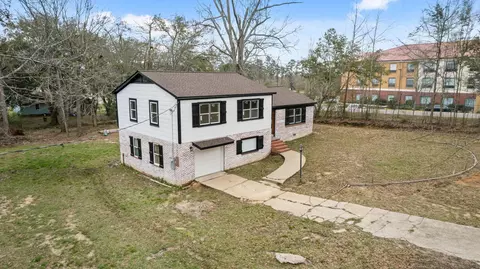Exterior - 237 Stephen Ave, Laurel, MS 39440 photo 3 of 9