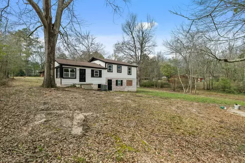 Exterior - 237 Stephen Ave, Laurel, MS 39440 photo 7 of 9