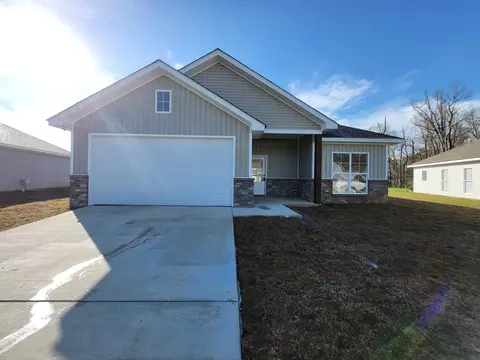 17 Karpen Dr, Petal, MS 39465