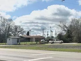 818 Court St, Waynesboro, MS 39367