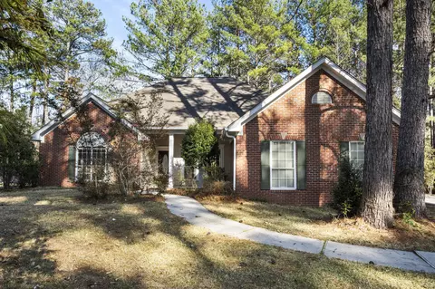 60 Cornerstone Rd, Hattiesburg, MS 39402