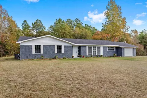 1325 Township Rd, Laurel, MS 39443