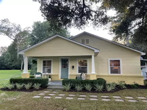2820 Old Bay Springs Rd, Laurel, MS 39440