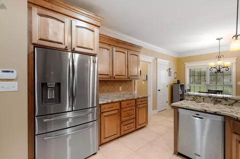 Kitchen - 80 Bellepointe Cir, Purvis, MS 39475 photo 5 of 5