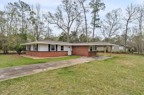 2108 Adeline St, Hattiesburg, MS 39401