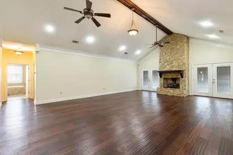 Living - 38 Hidden Acres, Laurel, MS 39443 photo 2 of 3