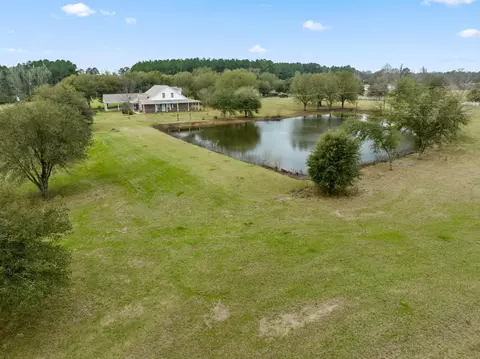 View/Area - 38 Hidden Acres, Laurel, MS 39443 photo 2 of 5