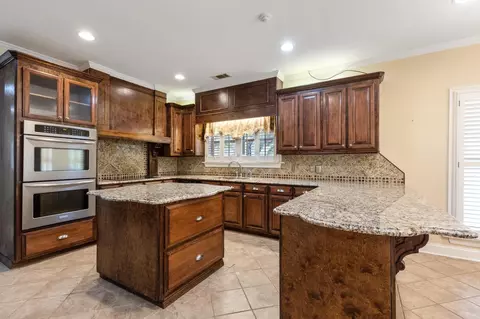 Kitchen - 38 Hidden Acres, Laurel, MS 39443 photo 1 of 2