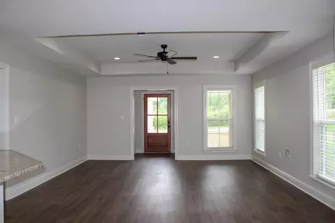 22 N Slade Rd, Sumrall, MS 39482 photo 3