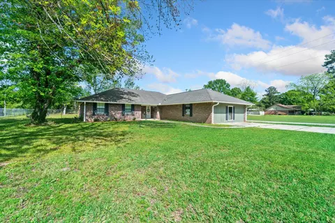 625 Carterville Rd, Petal, MS 39465