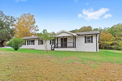 293 Sones Chapel Rd, Carriere, MS 39426