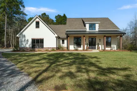 229 Davis Rd, Petal, MS 39465