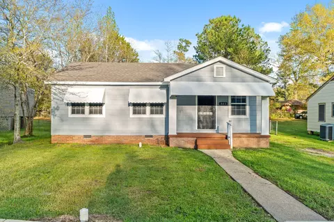 305 Dixie Ave, Hattiesburg, MS 39401