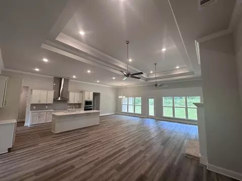Living - 33 Whistlestop, Sumrall, MS 39482 photo 2 of 4