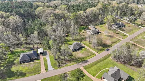 View/Area - 117 Stratford Dr, Brandon, MS 39042 photo 6 of 20