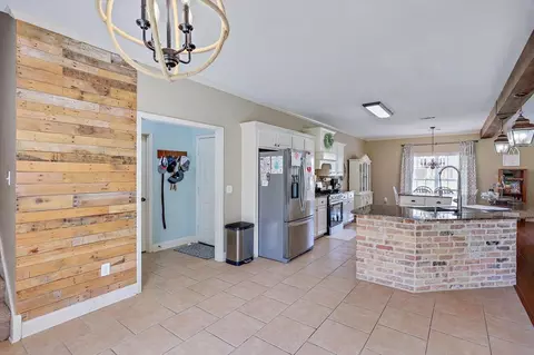 Other - 117 Stratford Dr, Brandon, MS 39042 photo 7 of 21