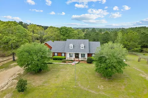 65 Foster Rd, Sumrall, MS 39482