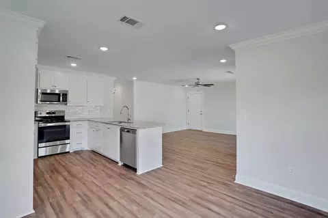 Kitchen - 279 Anse Reed Rd, Magee, MS 39111 photo 5 of 5