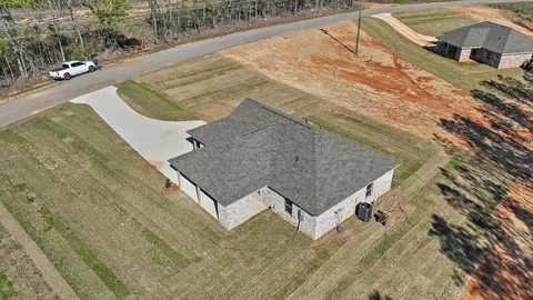 Exterior - 279 Anse Reed Rd, Magee, MS 39111 photo 18 of 26