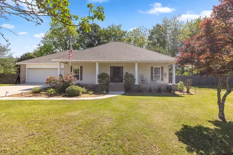 26 Rue Bordeaux, Hattiesburg, MS 39402