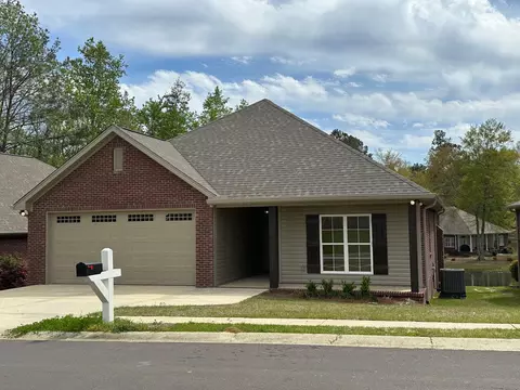 188 Redfern Trl, Petal, MS 39465