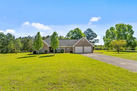 60 Dean Rhyne Rd, Purvis, MS 39475