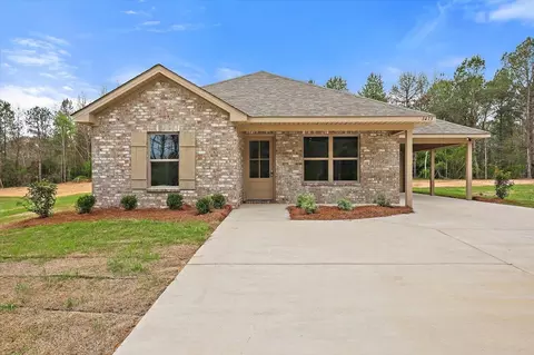 1413 Scr 66 Rd, Mize, MS 39116