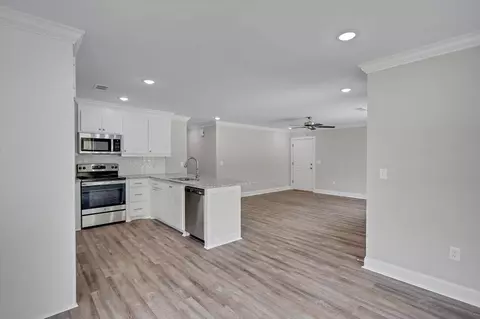 Kitchen - 1413 Scr 66 Rd, Mize, MS 39116 photo 5 of 5