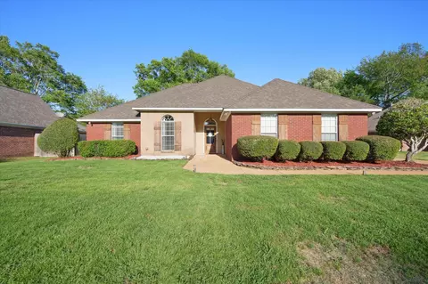 108 Planters Row, Madison, MS 39110